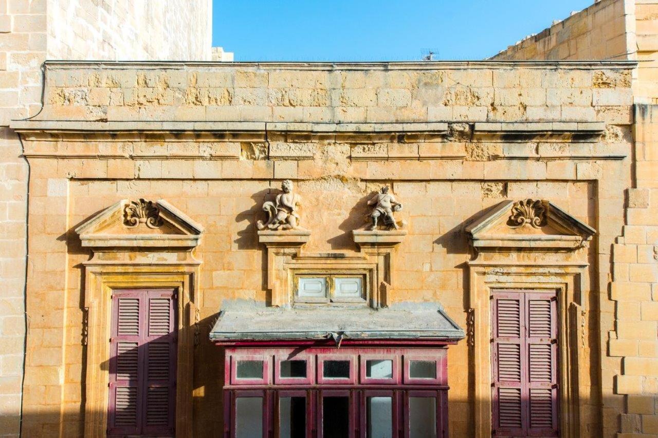 Valletta 2 Bedroom Sleeps 6 Apartment Walking Distance To Centre And The Sea Bagian luar foto